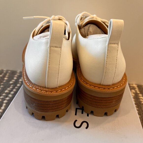 Aerosoles Big Girl's Franca Oxford Shoes Size 2 Kids White NIB Platform Preppy - Picture 4 of 5